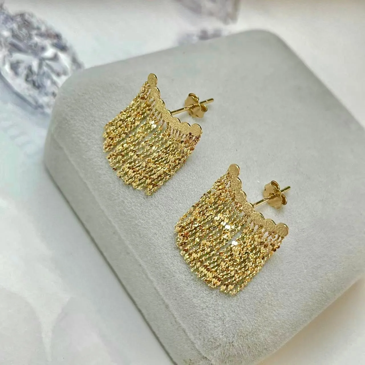 18k Solid Gold Tassel Fringe Smile Earrings