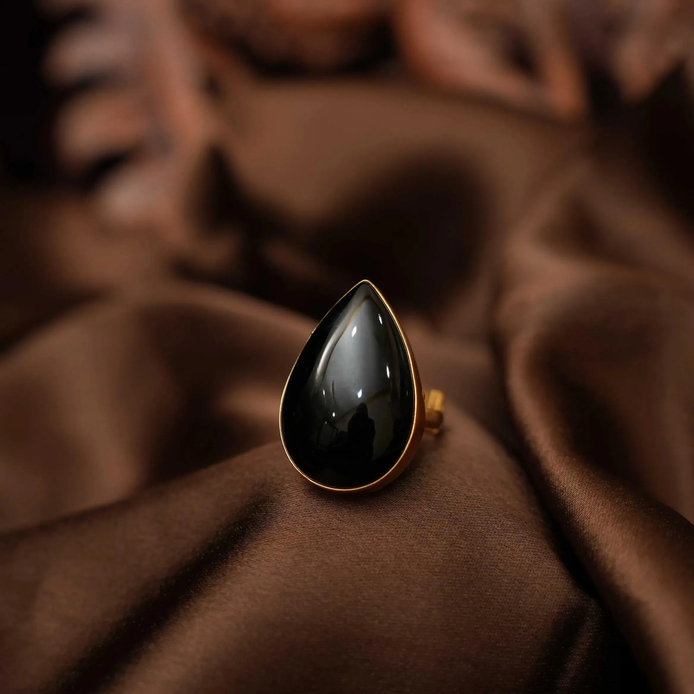 Agira Ring - Black