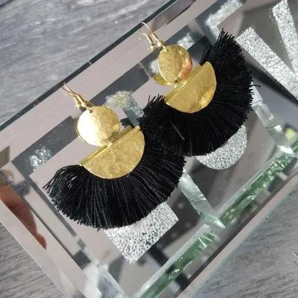 Boho Beauty Tassel Fan Earrings