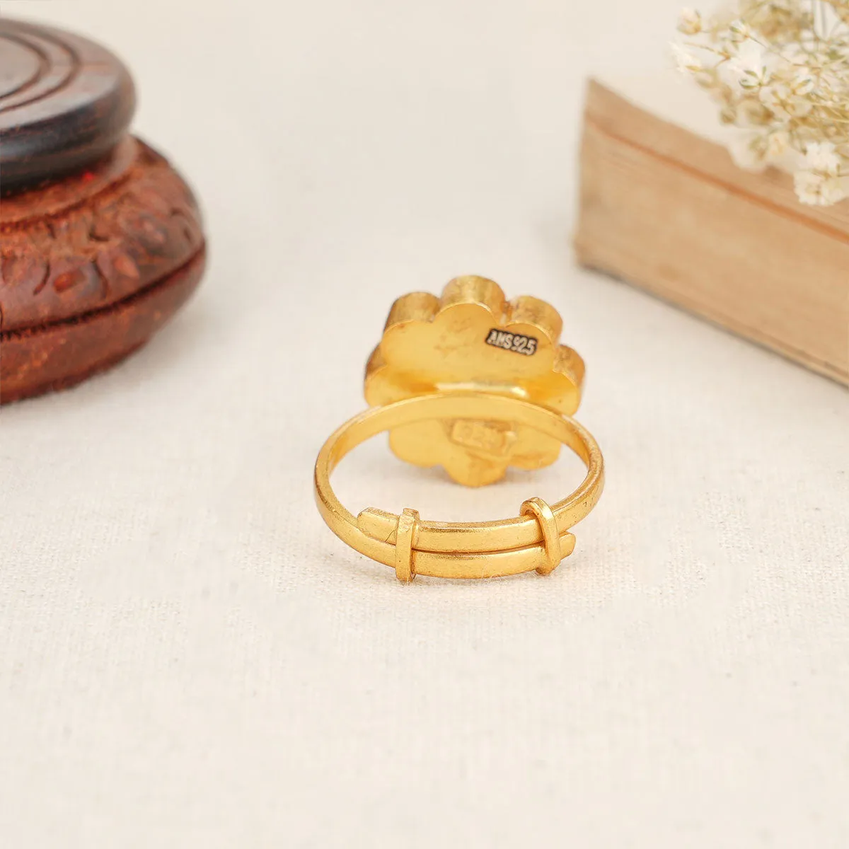 Cherishable Kundan Ring