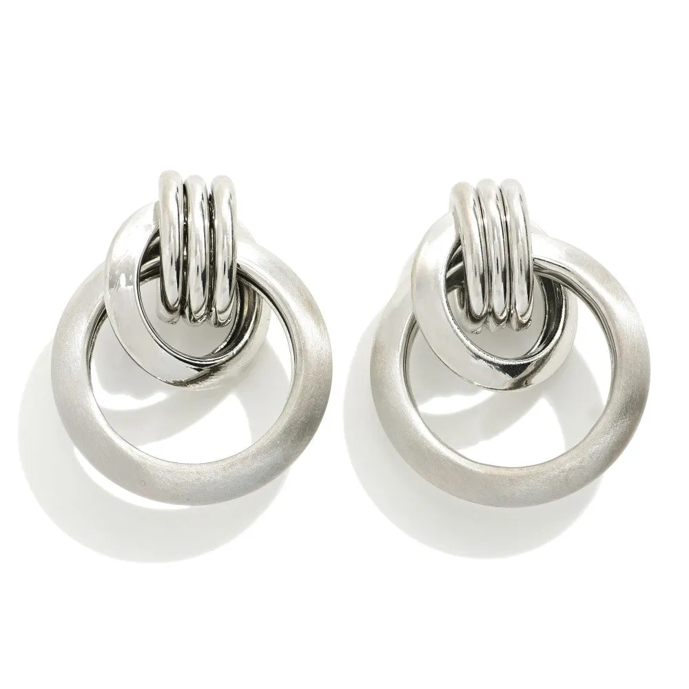 Chic Interlock Studs-Silver