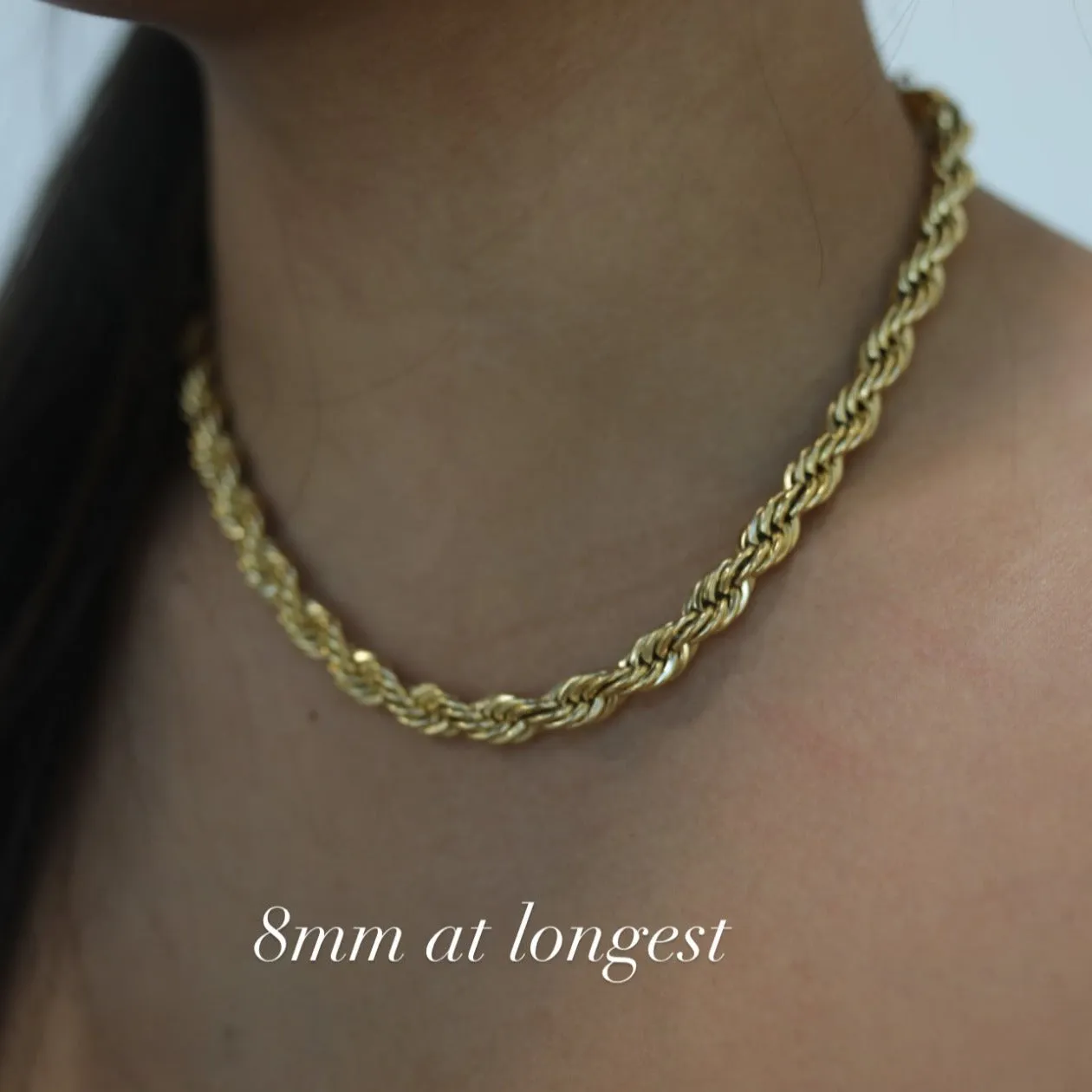 Chunky Elegant Twist Necklace