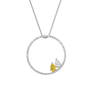 Circle necklace with pear shape