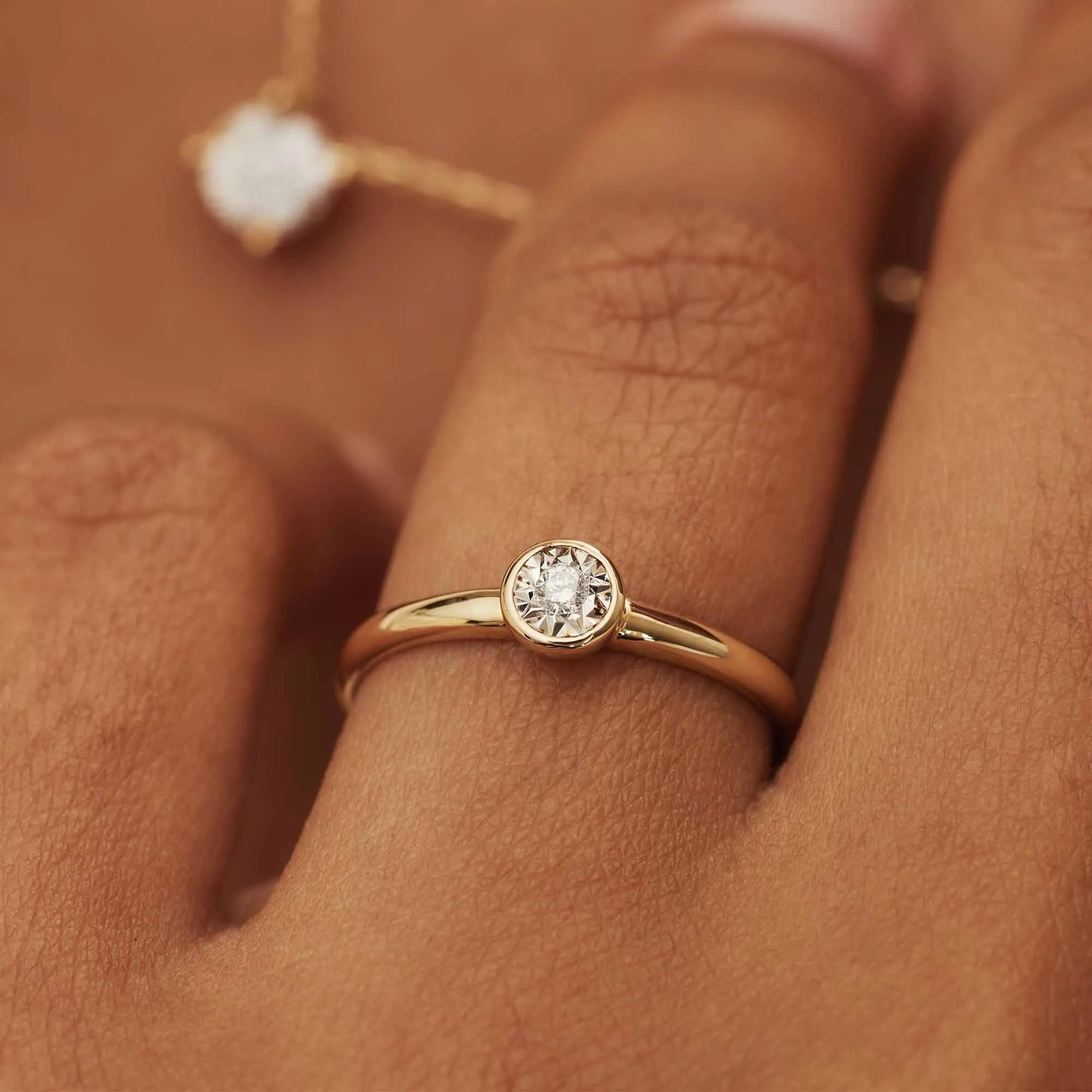 De la Paix Inaya 14 karat gold ring with diamond 0.02 carat