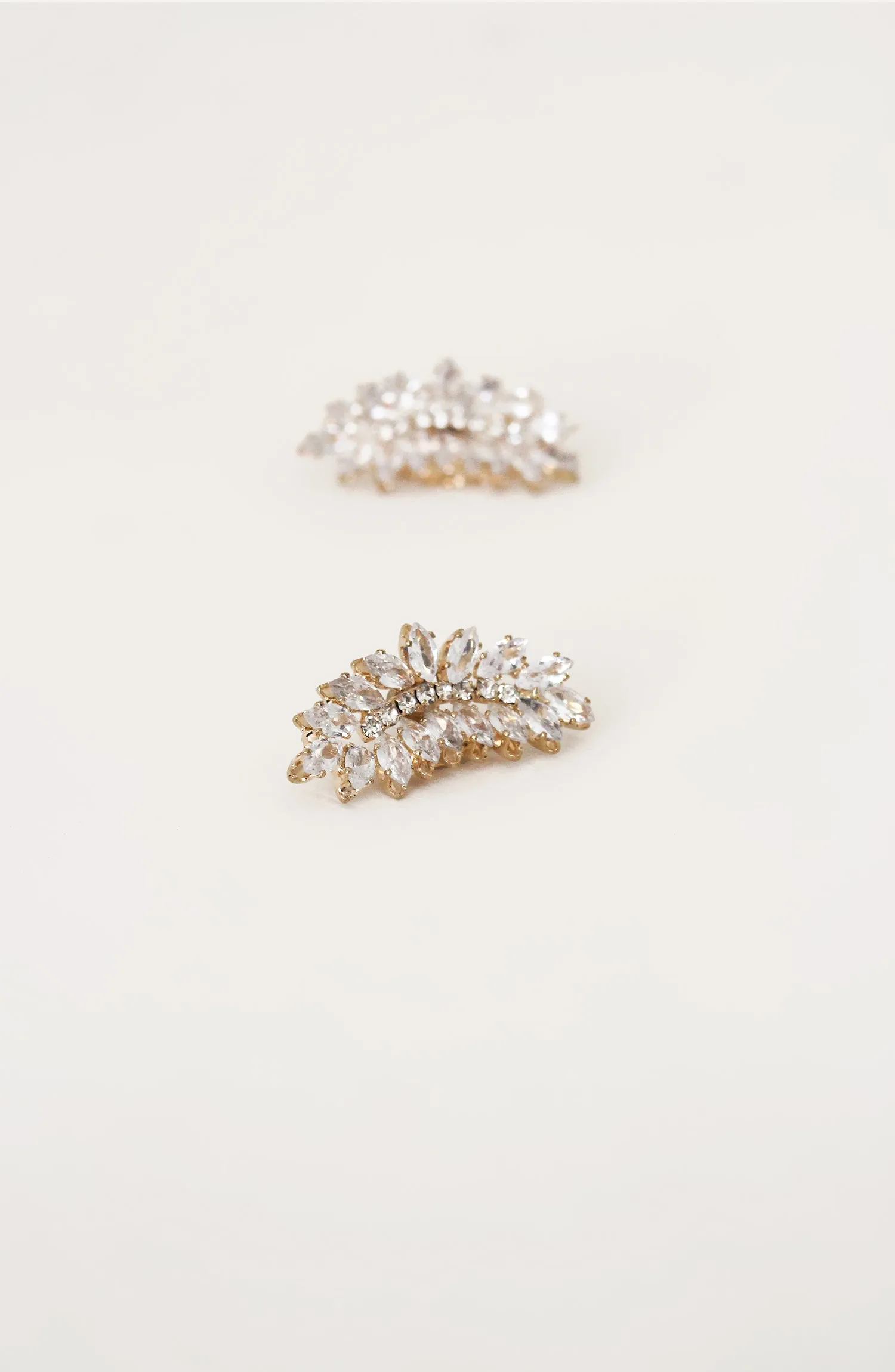 Earring (OTJ-1390 GOLD)