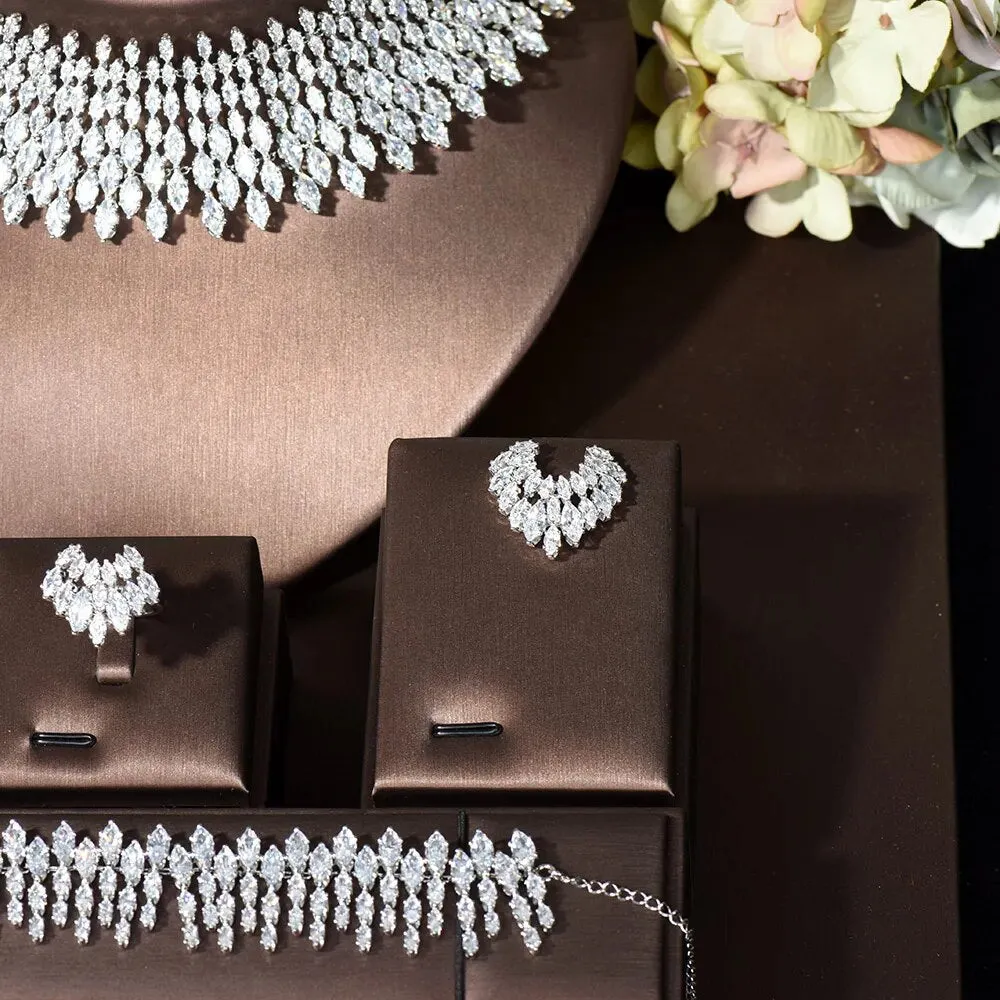 Elegant Choker Design 4PCS Necklace Set