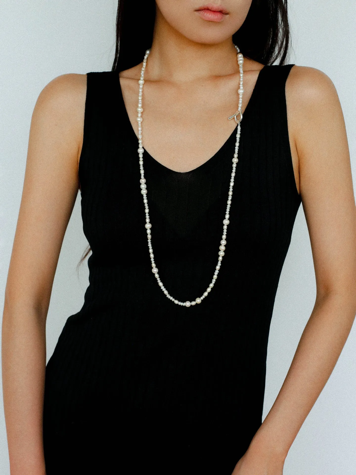 Elegant Ombre Pearl Long Beaded Necklace