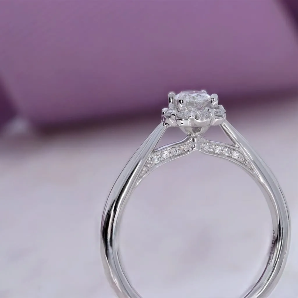 ETAIN | Oval Halo Diamond Set in Platinum 0.51ct