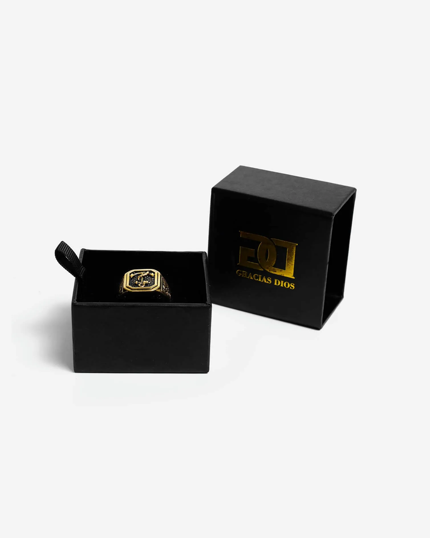 GD Vintage Gold Anchor Ring Gold Plated
