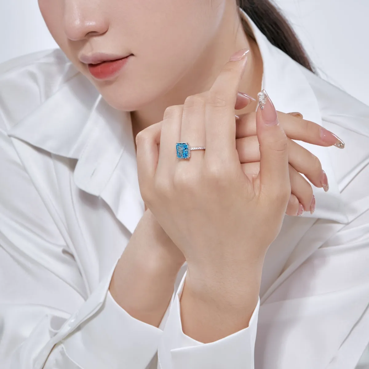 [Goodv]4.0 Carat Luxurious Engagement Ring