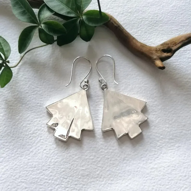 Handcrafted Fan Pearl Earrings
