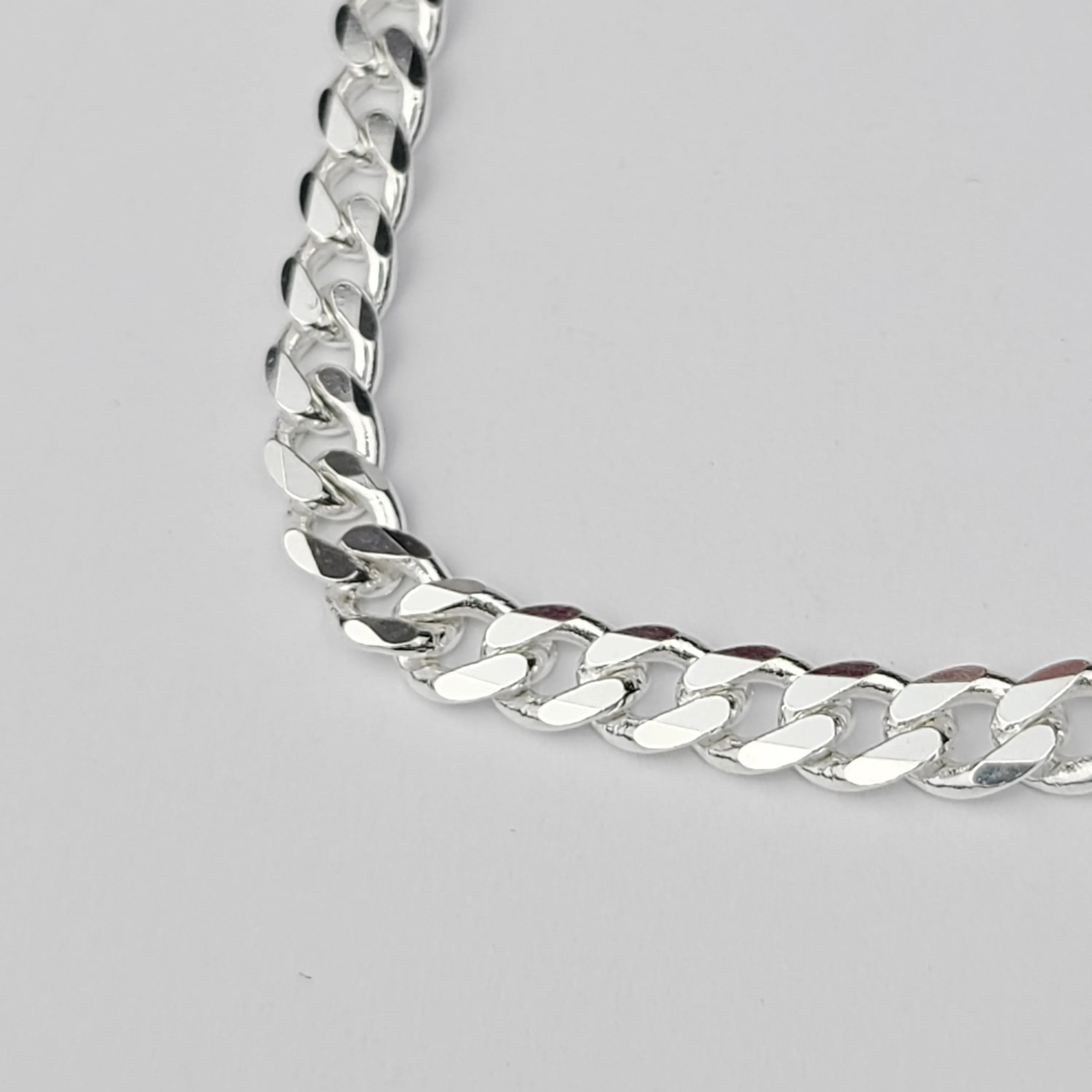 Heavy 5.4mm Flat Curb Chain