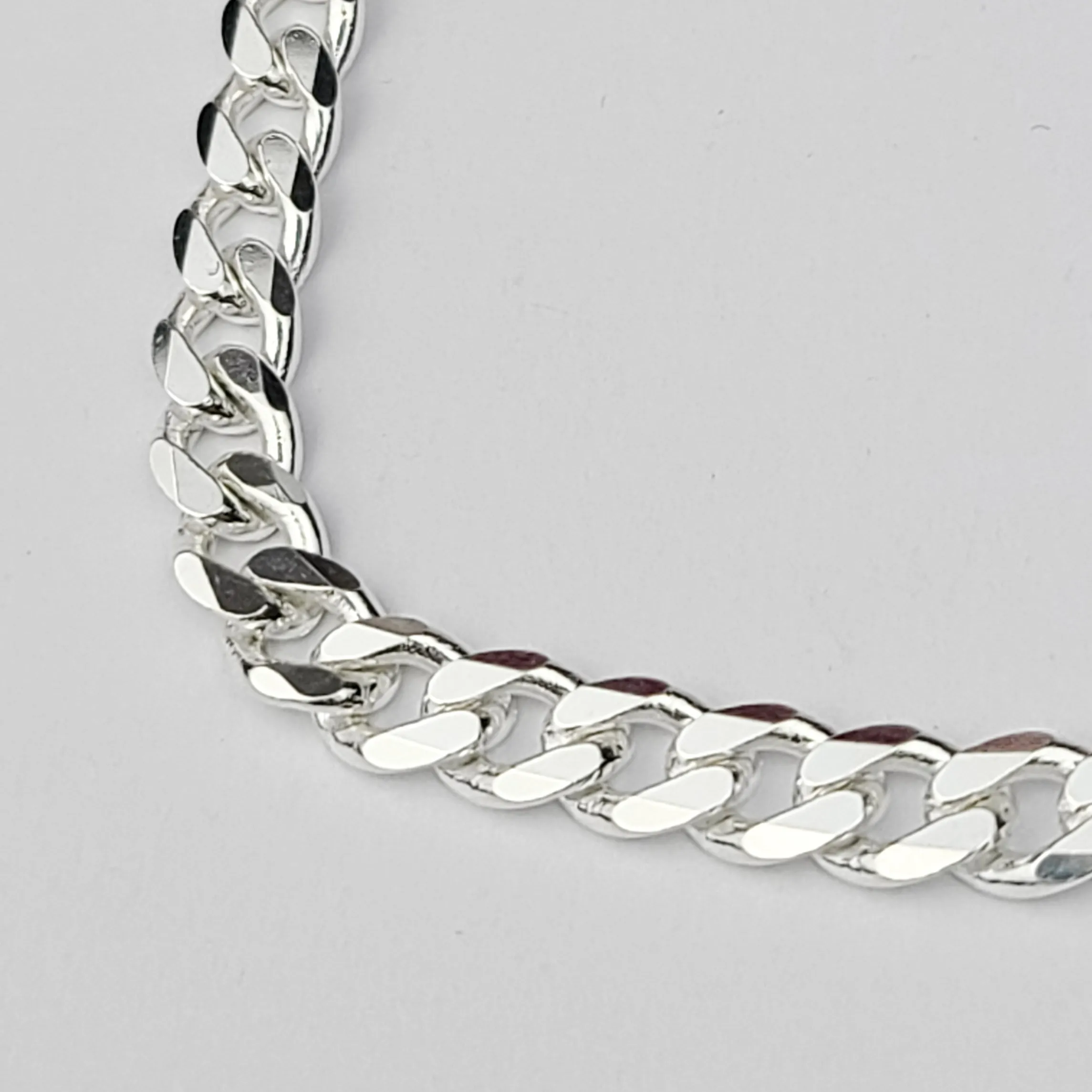 Heavy 5.4mm Flat Curb Chain