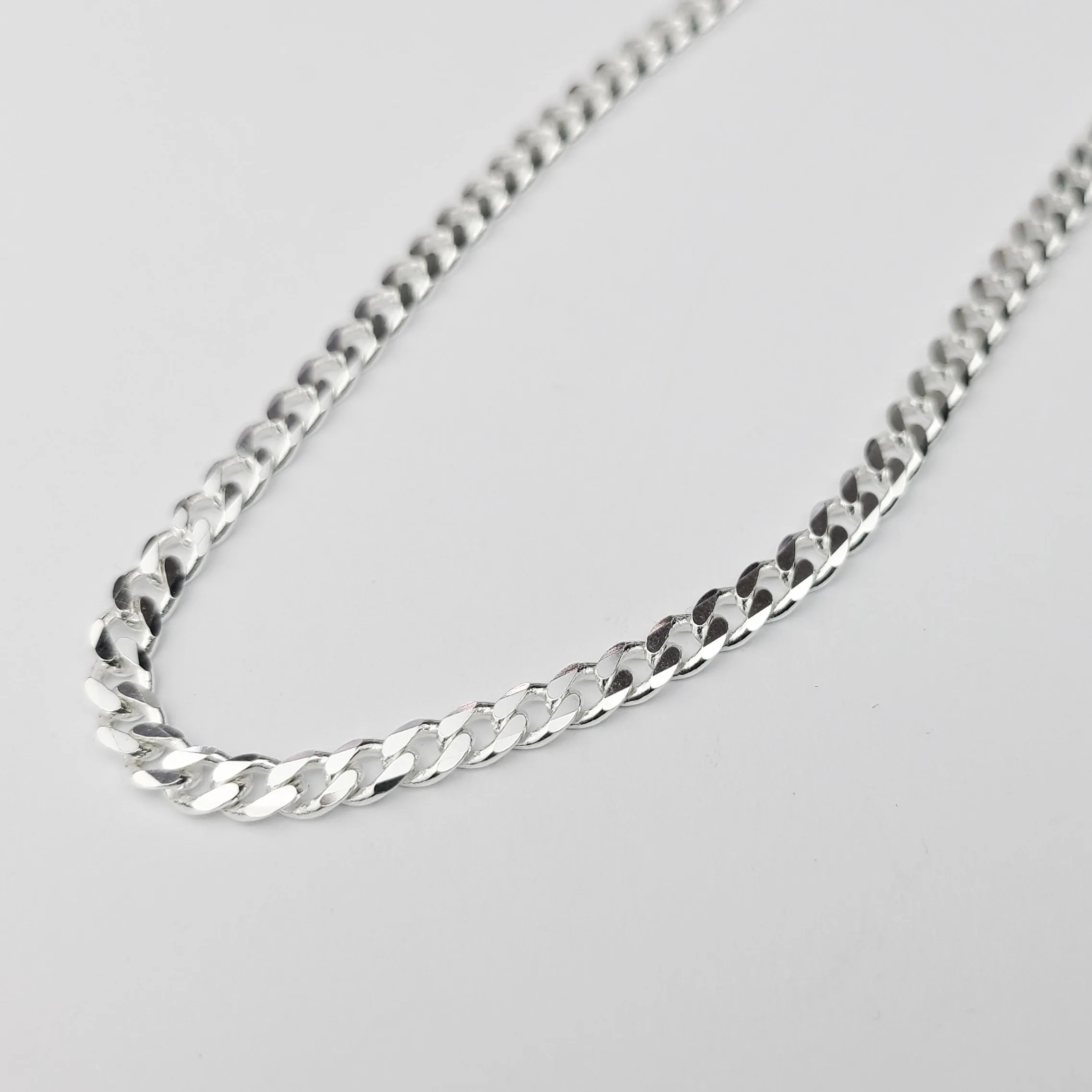 Heavy 5.4mm Flat Curb Chain
