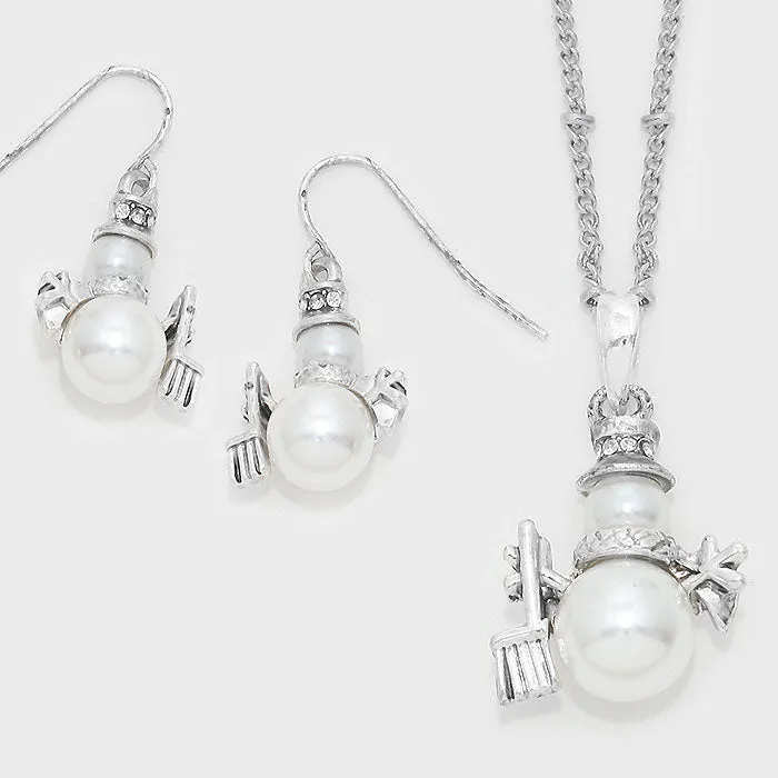 iLLASPARKZ Crystal Pearl Snow Man Pendant Necklace