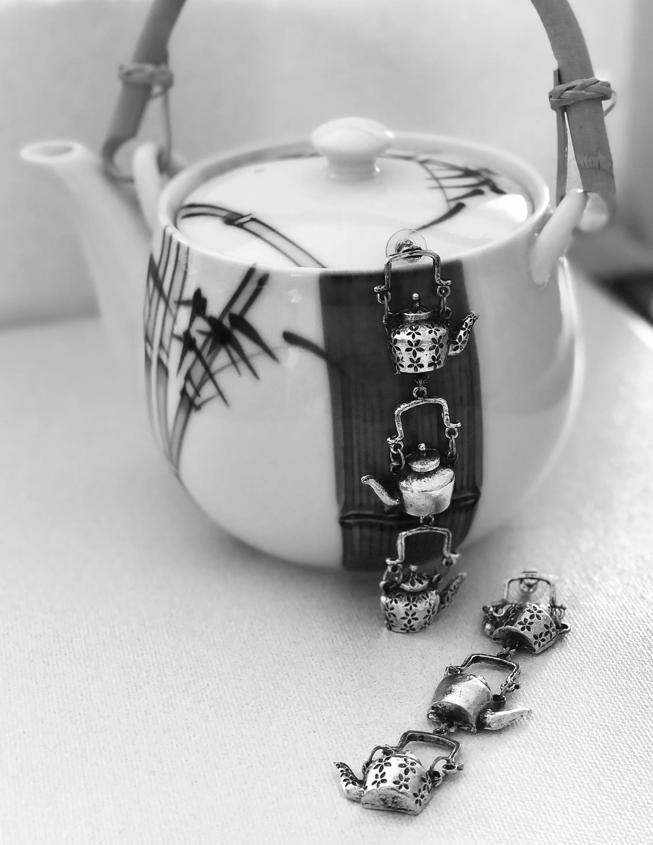Retro Kettle Earrings
