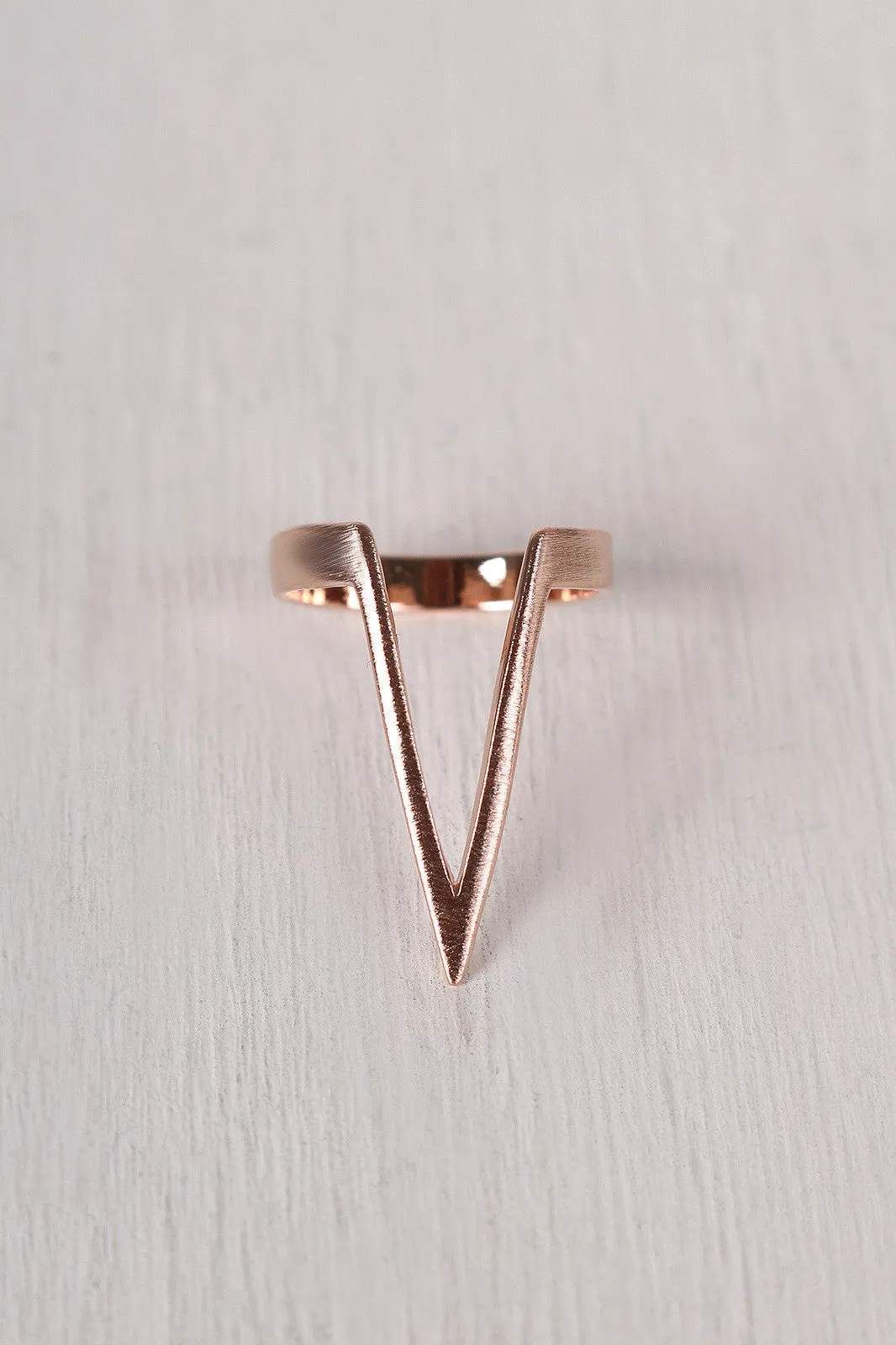 Simple Open V Ring