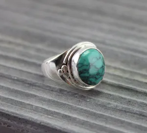 Sleek Turquoise Stone and Silver Ring