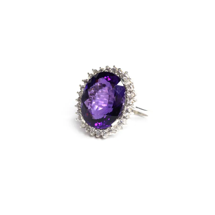 Stunning Amethyst Women's Ring