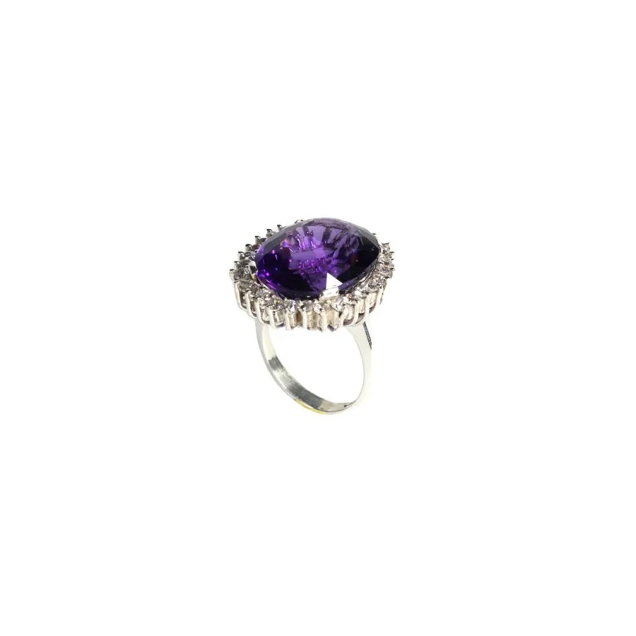 Stunning Amethyst Women's Ring
