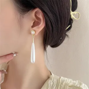 Teardrop Pearl Earrings Vintage Elegant Pearl Drop Earrings Waterdrop Long Dangle Earrings Hypoallergenic Gold Plated Pierced Stud Earrings Bridal Jewelry for Women