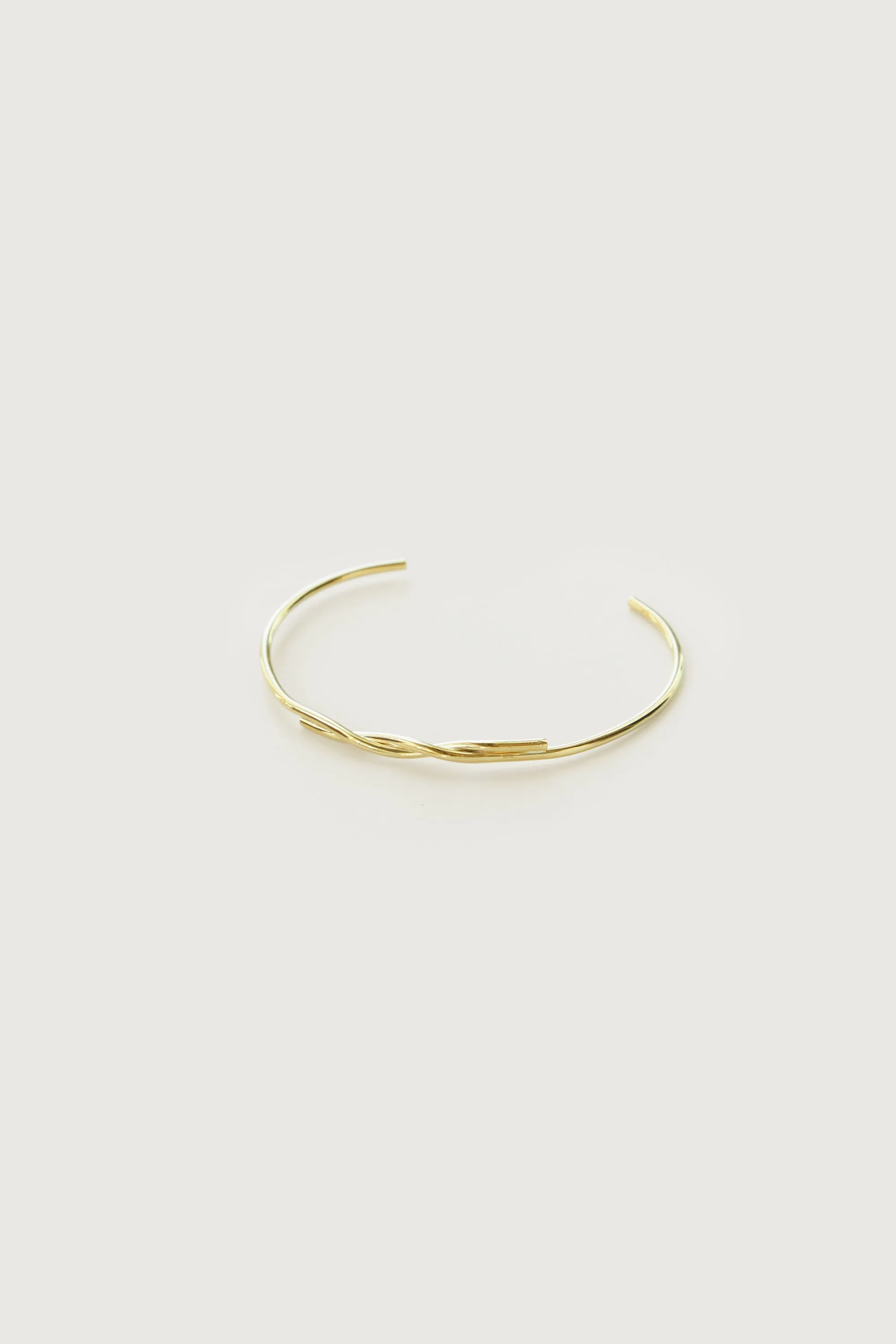 TWISTED CUFF BRACELET