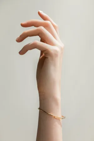 TWISTED CUFF BRACELET