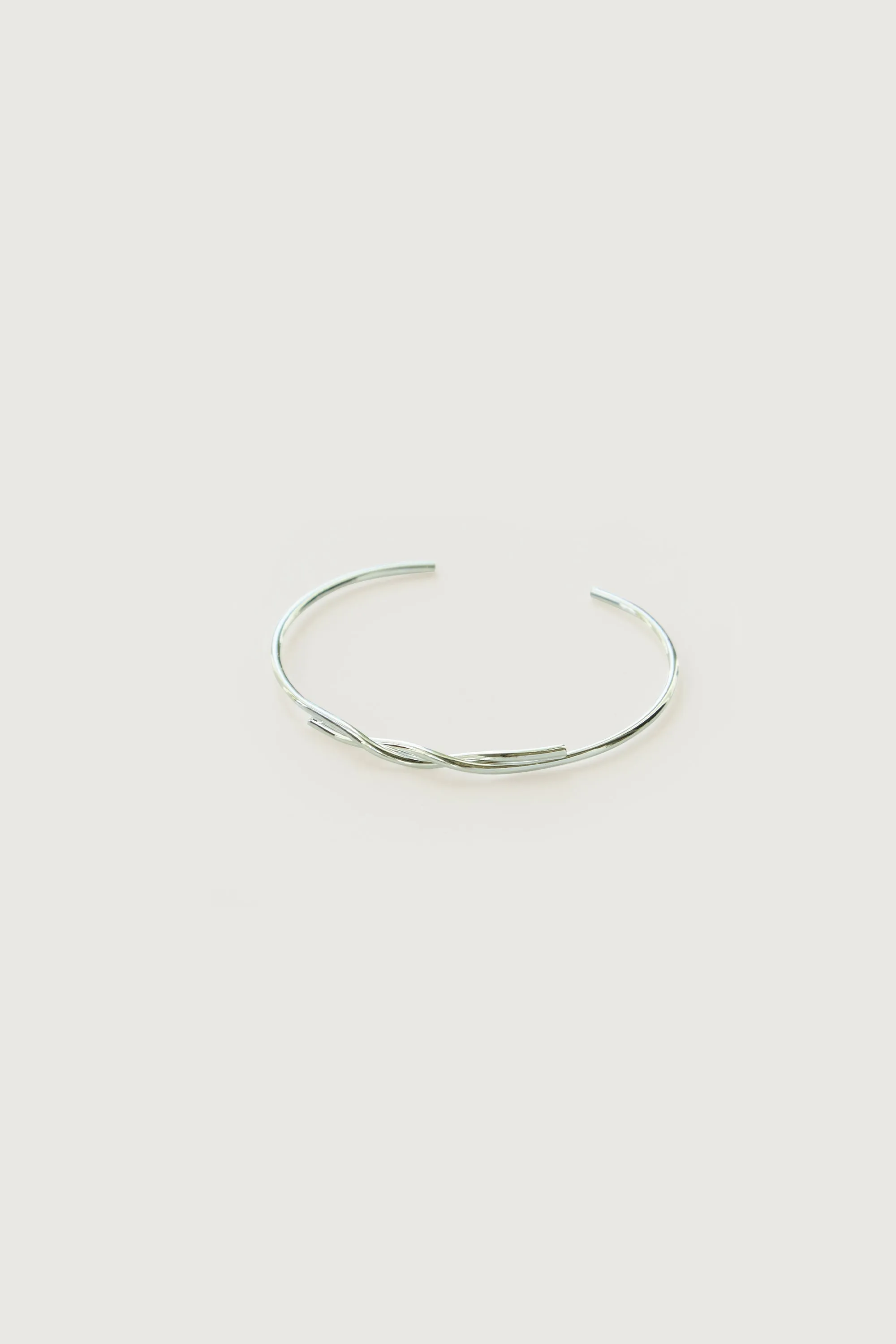 TWISTED CUFF BRACELET