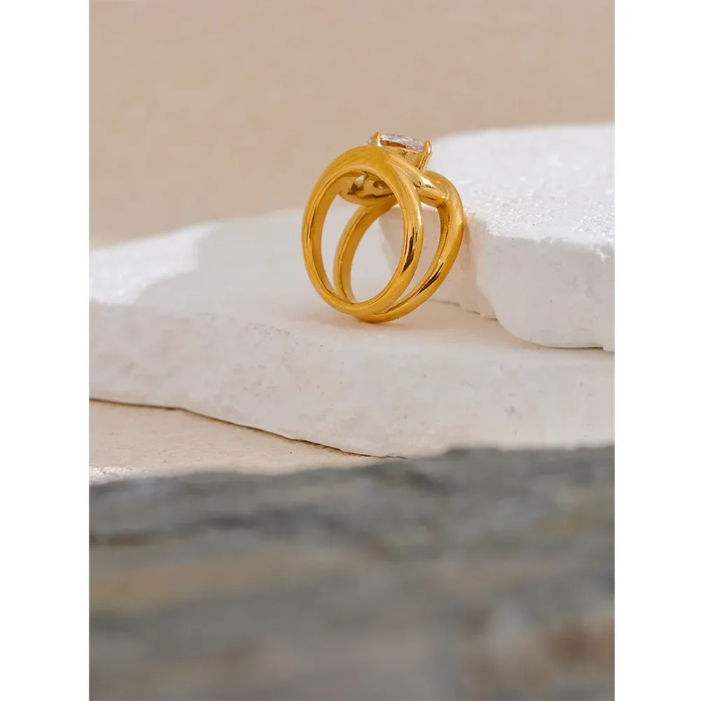VAIGE Luxurious Gold & Cubic Zirconia Geometric Ring