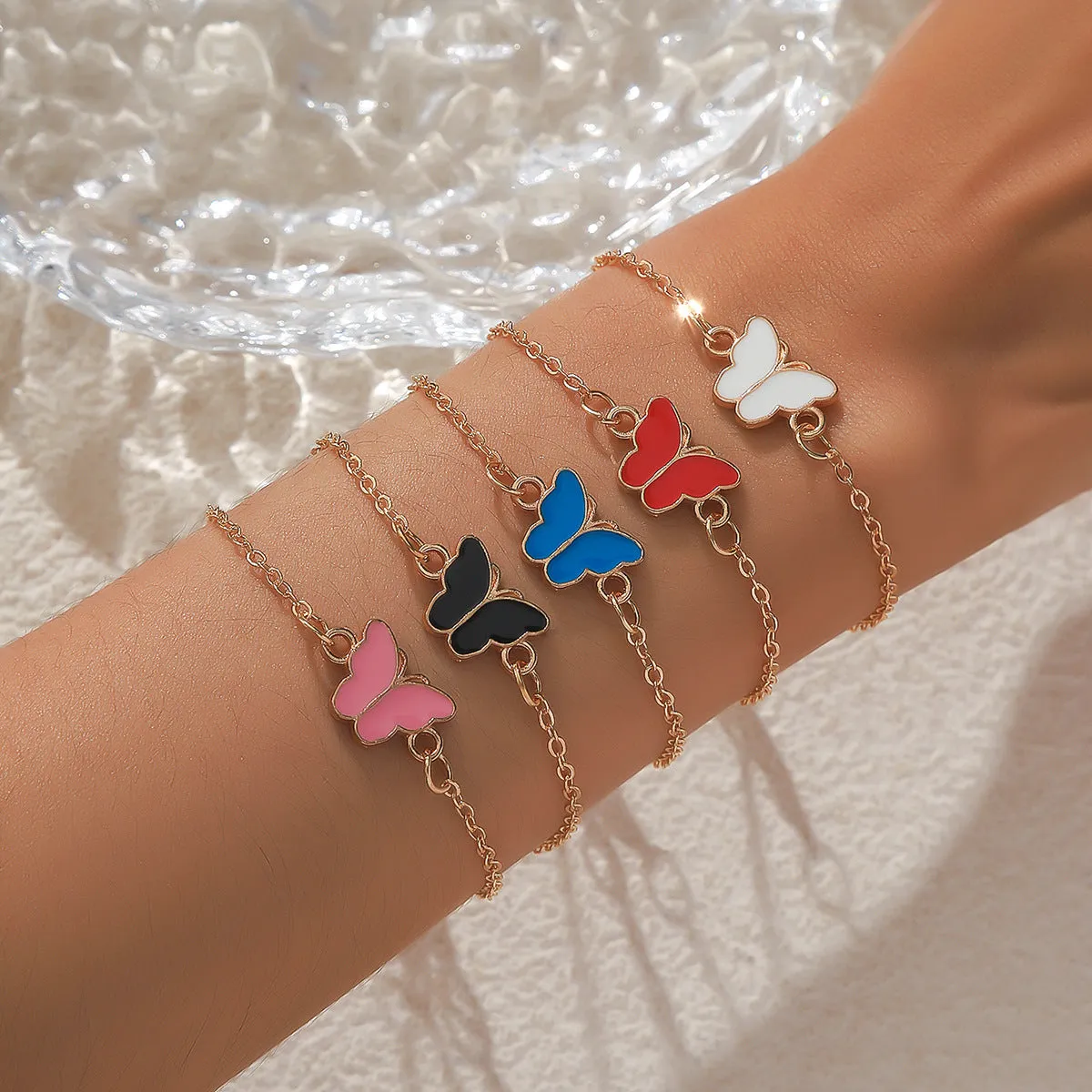 Wholesale Hot Selling Simple and Versatile Butterfly Bracelet Watch Accessories
