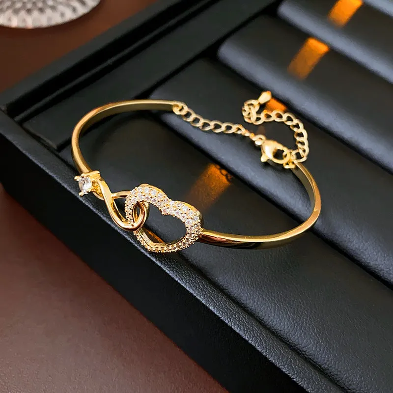 Wholesale Love Hollow Simple Versatile Fashion Temperament Light Luxury High-end Zircon Bracelet